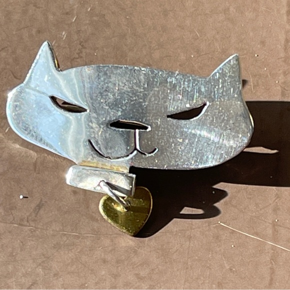 Jewelry - MCM Sterling Silver Cat Brooch Signed With Heart Collar